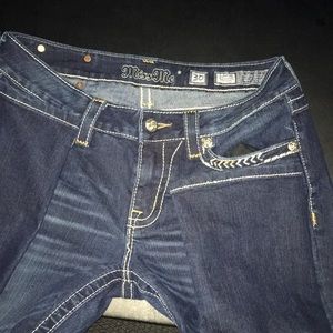 Signature skinny miss me jeans